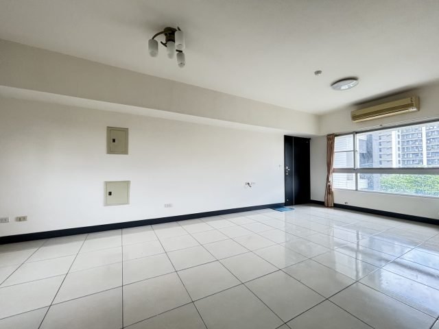 AA1074659-2